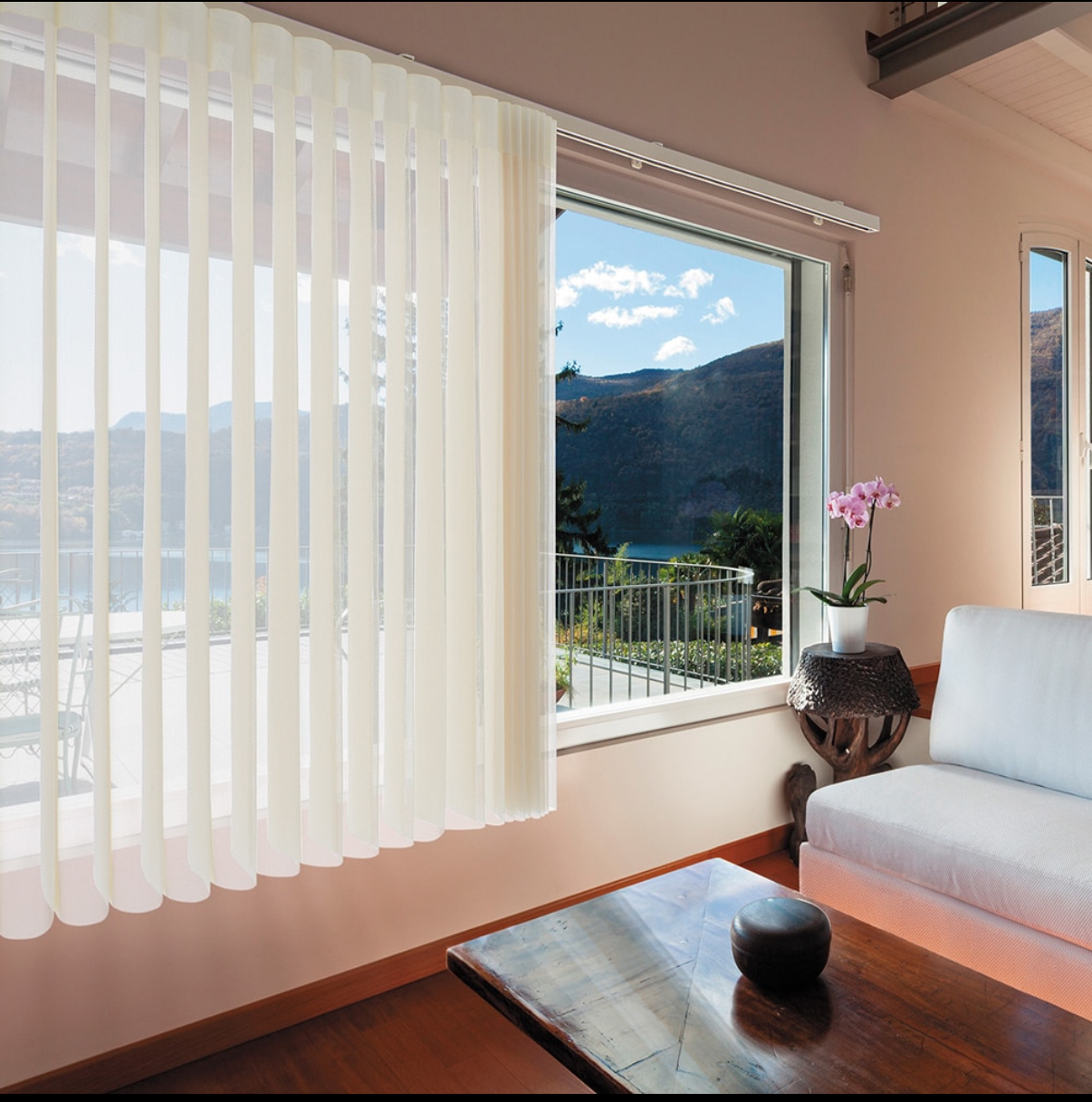 Light filtering blinds in a living room